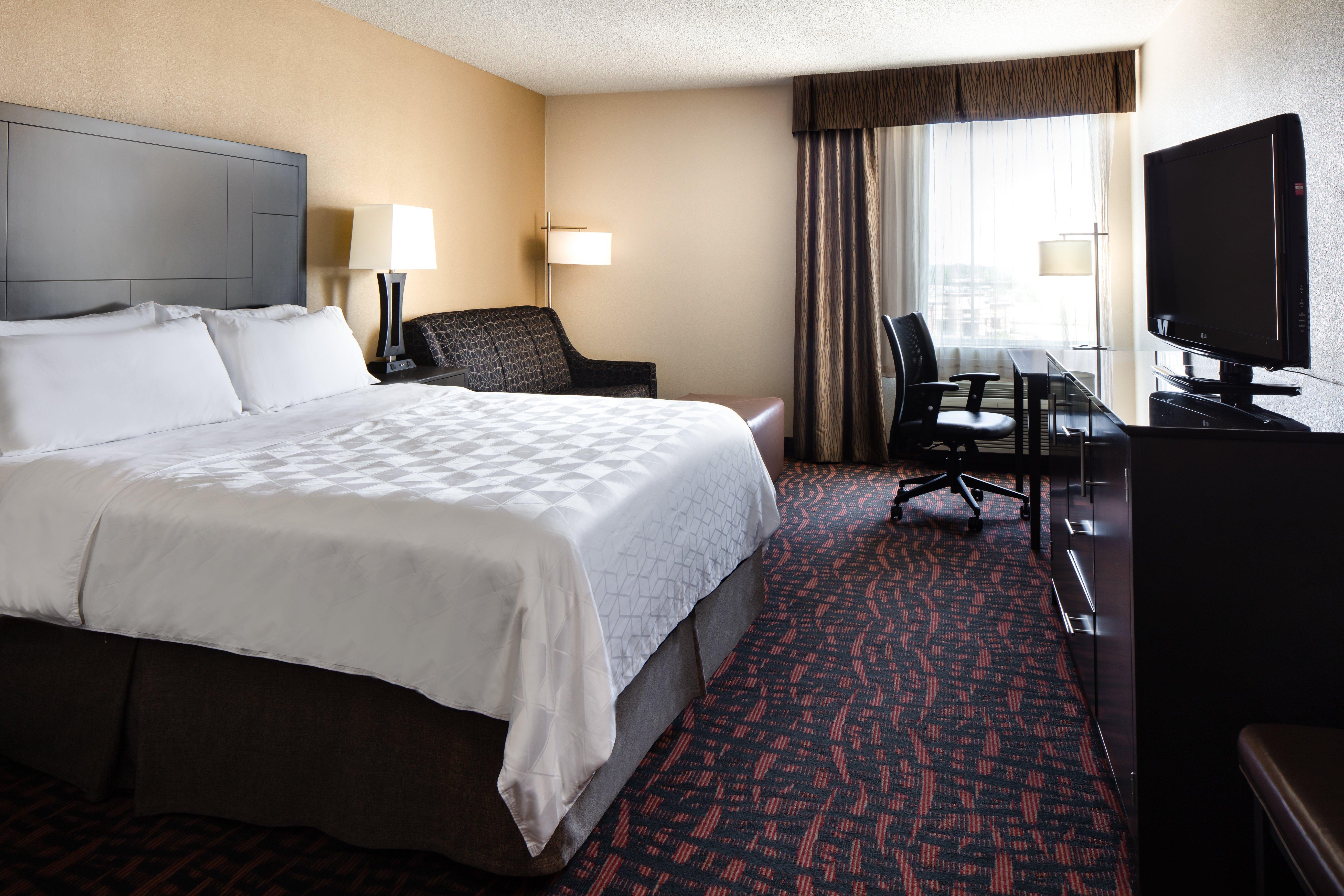 Holiday Inn Wichita East I-35 By Ihg Exterior foto