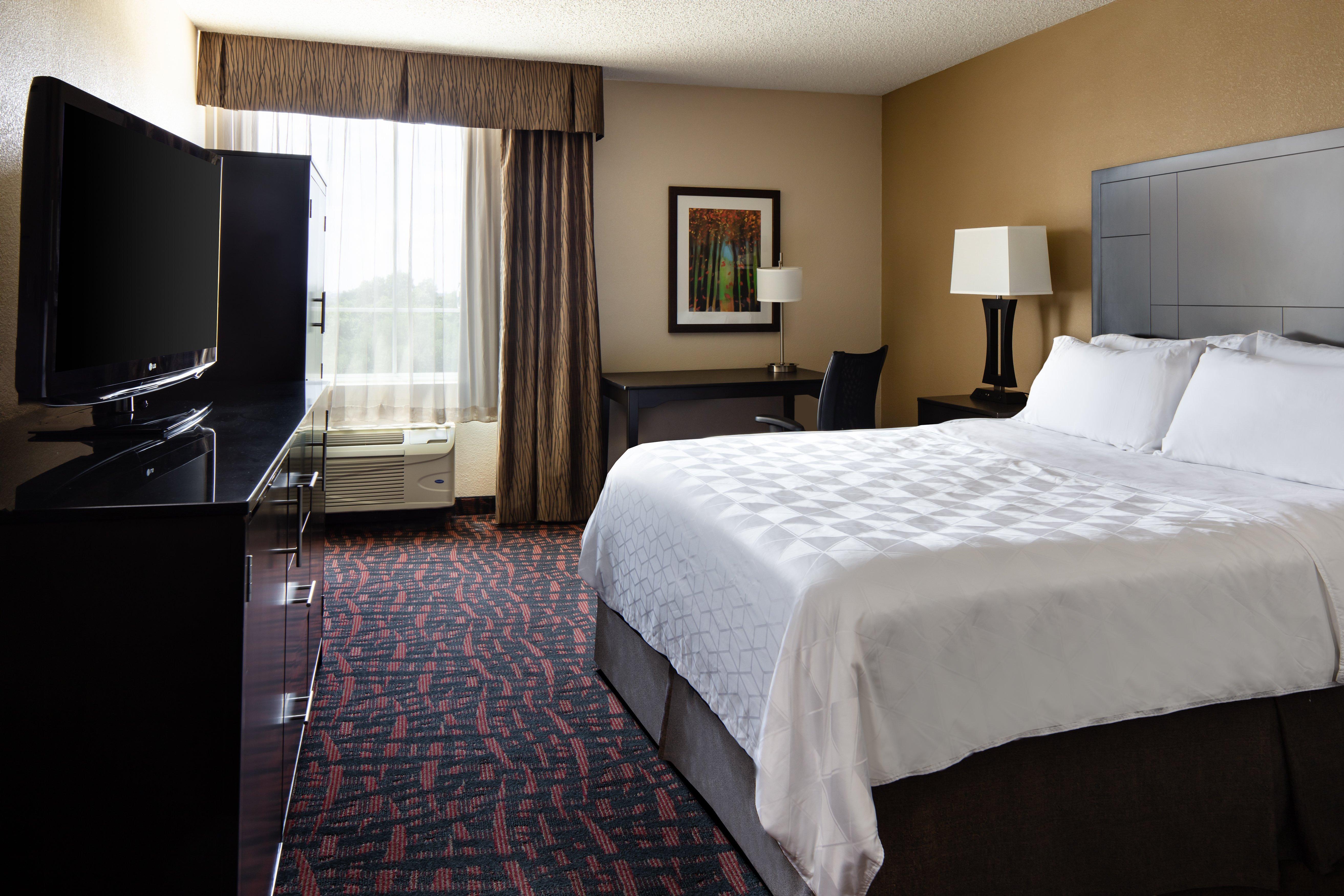 Holiday Inn Wichita East I-35 By Ihg Exterior foto