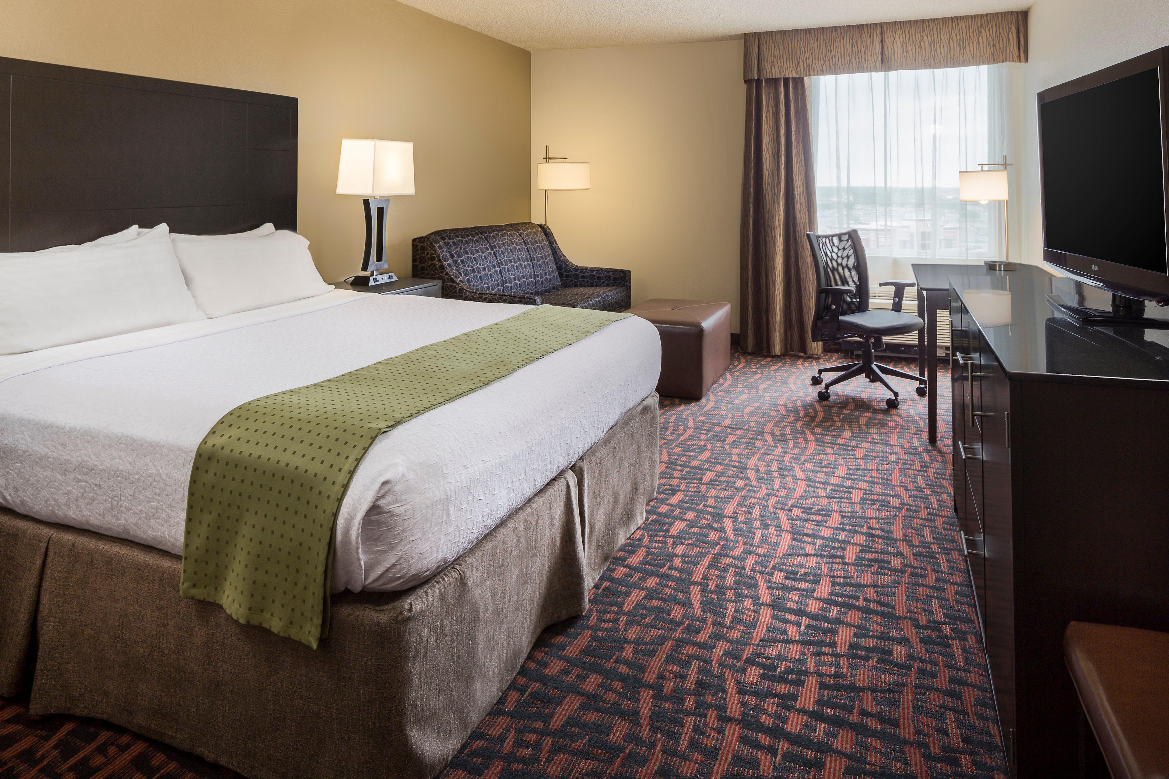Holiday Inn Wichita East I-35 By Ihg Exterior foto