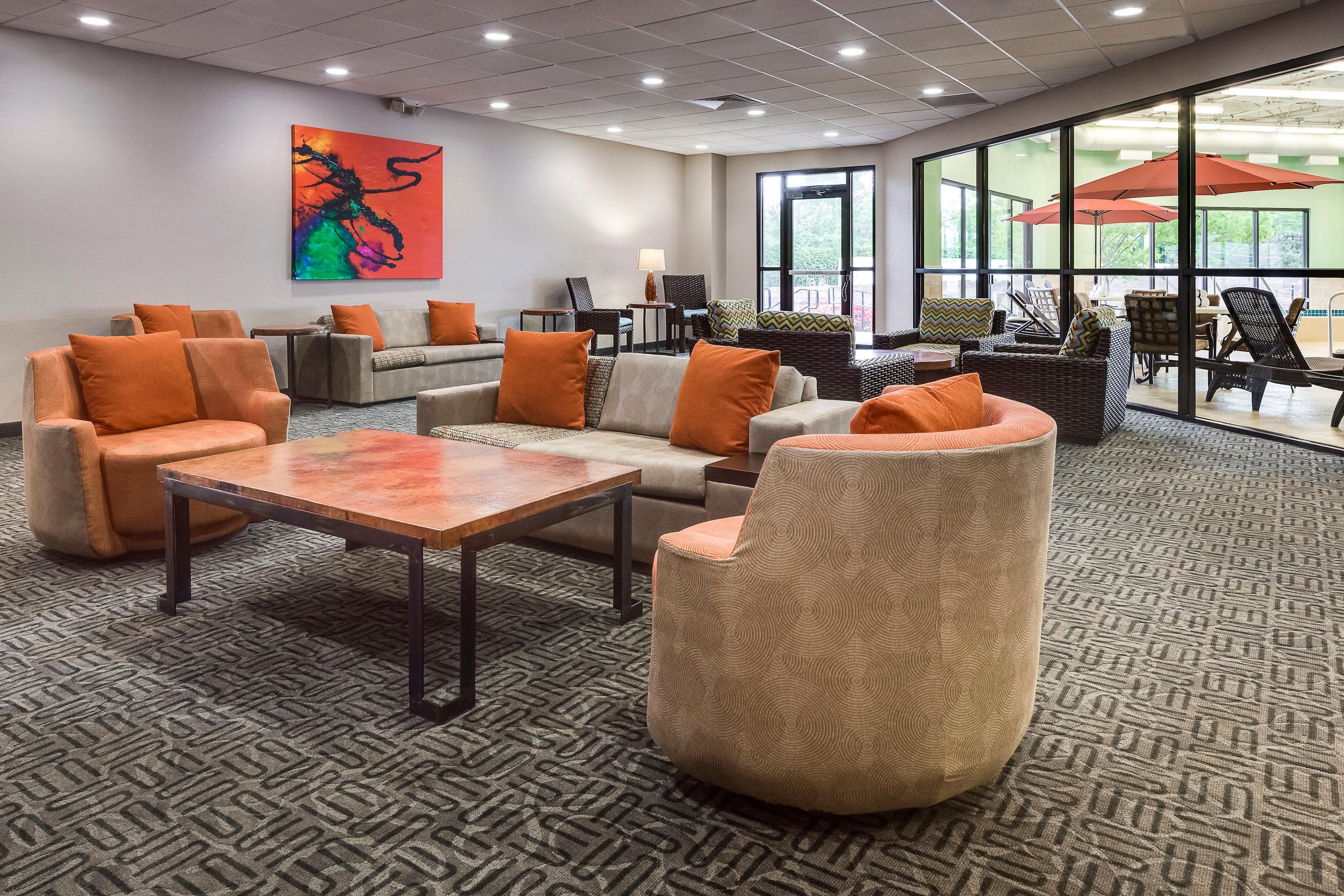 Holiday Inn Wichita East I-35 By Ihg Exterior foto